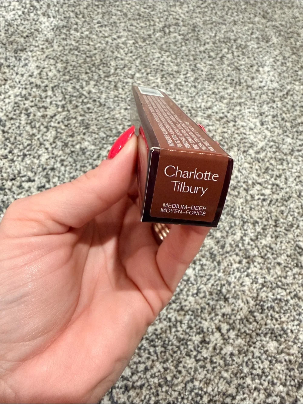 Charlotte Tilbury Hollywood Contour Wand - Medium Deep NEW
